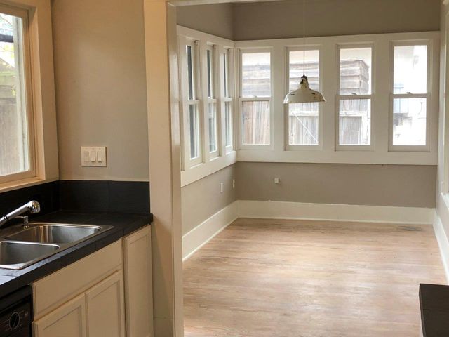 2107 Newton ST, Austin, TX 78704