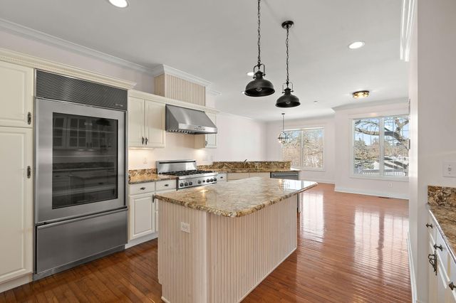 1240 Ryder Road, Chesterton, IN 46304