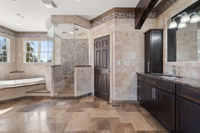 1240 Ryder Road, Chesterton, IN 46304