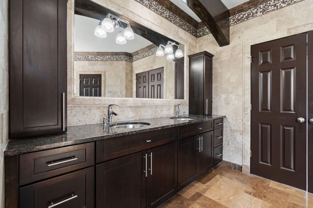 1240 Ryder Road, Chesterton, IN 46304