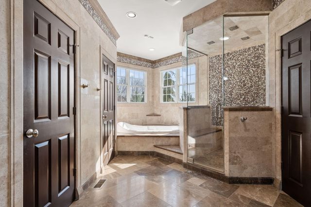 1240 Ryder Road, Chesterton, IN 46304