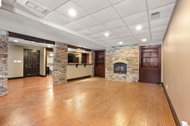 1240 Ryder Road, Chesterton, IN 46304