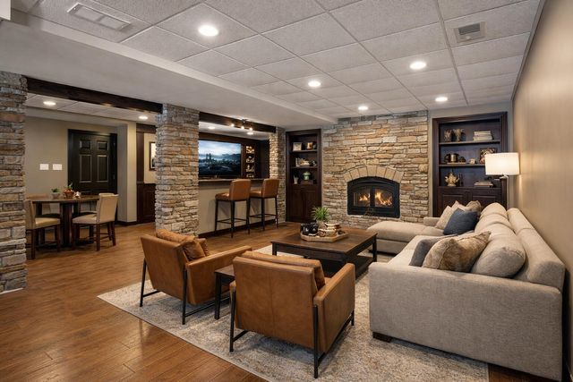 1240 Ryder Road, Chesterton, IN 46304