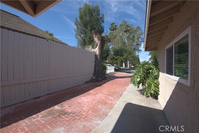 1211 S Merrill, Corona, CA 92882