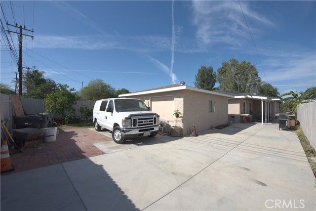 1211 S Merrill, Corona, CA 92882