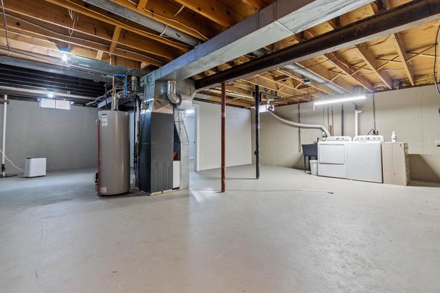 216 PLUMMER AVENUE, Neenah, WI 54956