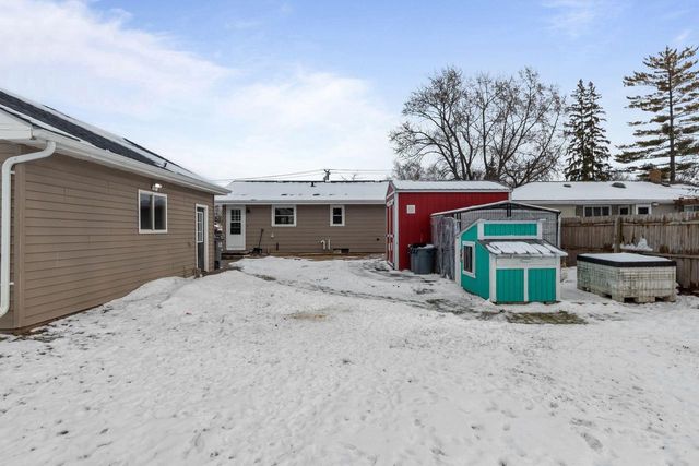 216 PLUMMER AVENUE, Neenah, WI 54956