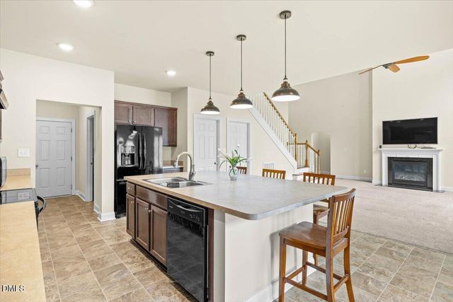 704 Haw River Hopedale Road, Burlington, NC 27217