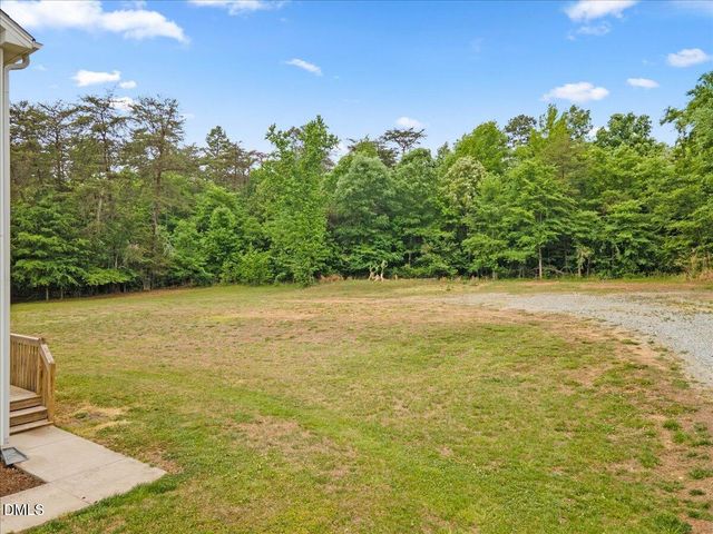 704 Haw River Hopedale Road, Burlington, NC 27217