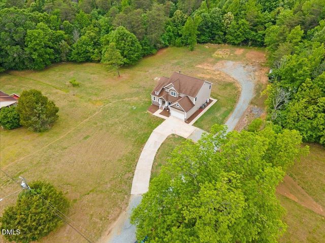 704 Haw River Hopedale Road, Burlington, NC 27217