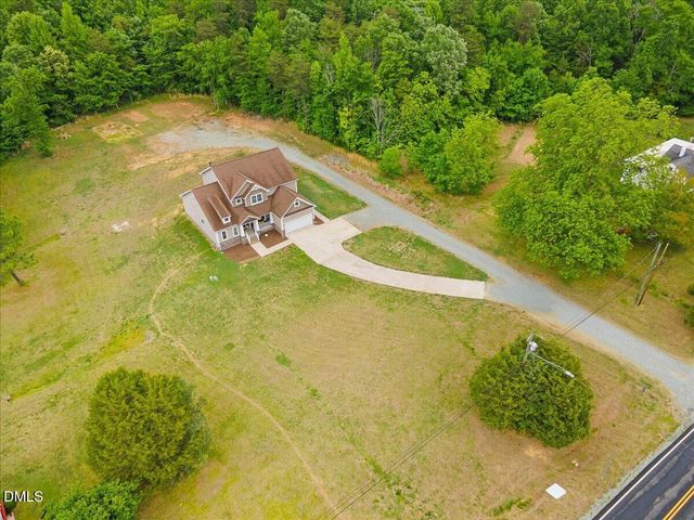 704 Haw River Hopedale Road, Burlington, NC 27217