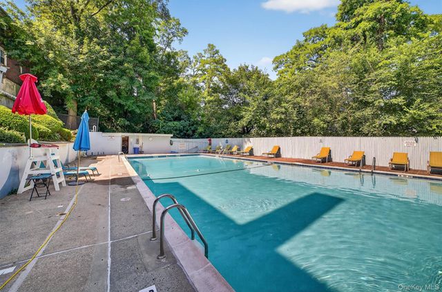 121 Columbus Avenue 1B, West Harrison, NY 10604