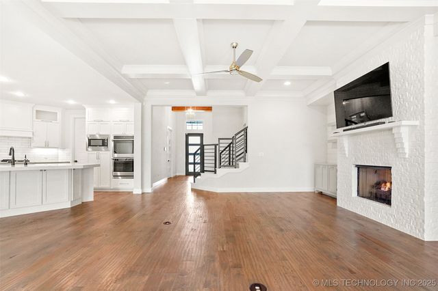 12015 S Urbana Avenue, Tulsa, OK 74137