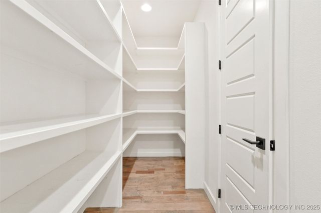 12015 S Urbana Avenue, Tulsa, OK 74137