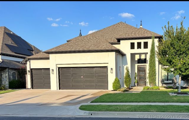 12015 S Urbana Avenue, Tulsa, OK 74137