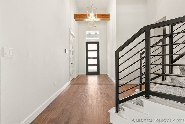 12015 S Urbana Avenue, Tulsa, OK 74137