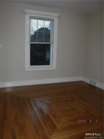 356-358 Yale Avenue 1, New Haven, CT 06515