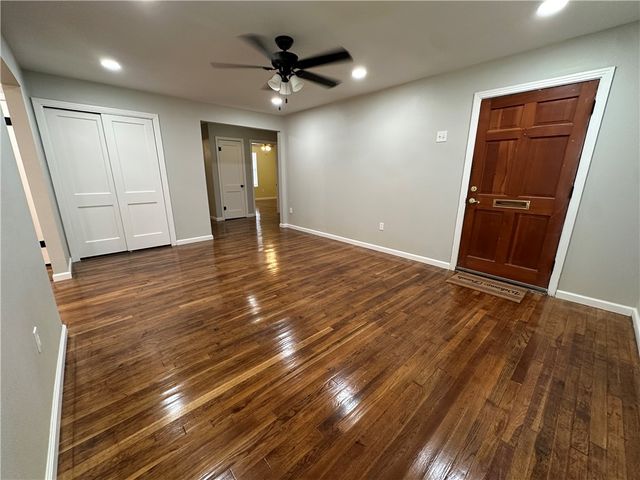 745 S Rife St, Aransas Pass, TX 78336