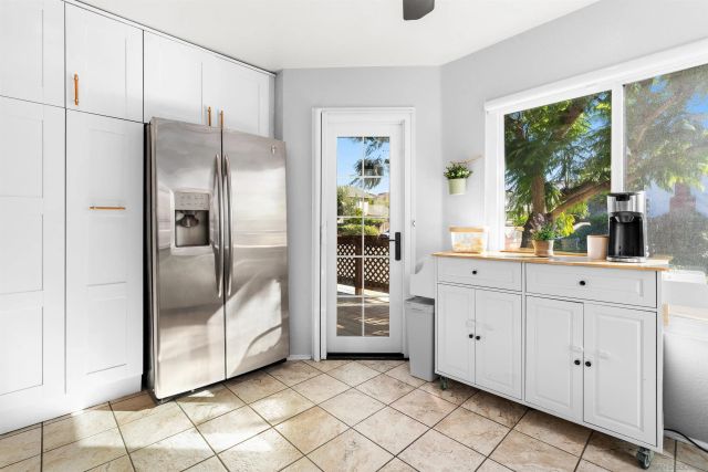 8896 Highwood Dr C, San Diego, CA 92119