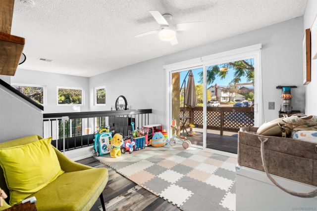 8896 Highwood Dr C, San Diego, CA 92119