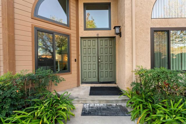 8896 Highwood Dr C, San Diego, CA 92119