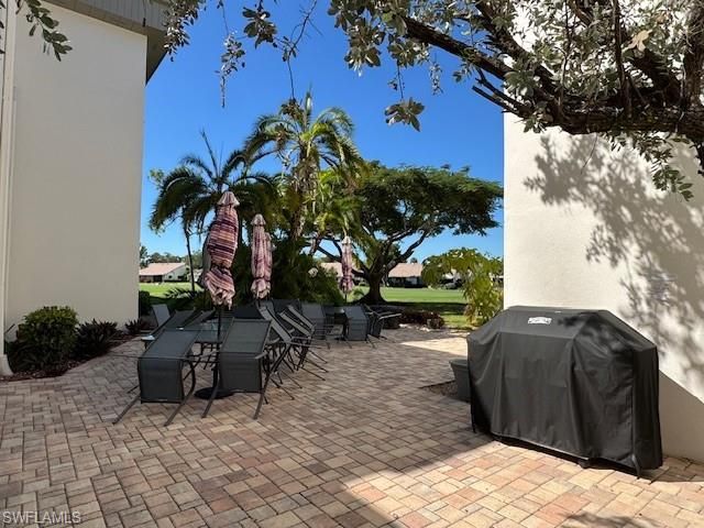 6102 Augusta DR 305, Fort Myers, FL 33907