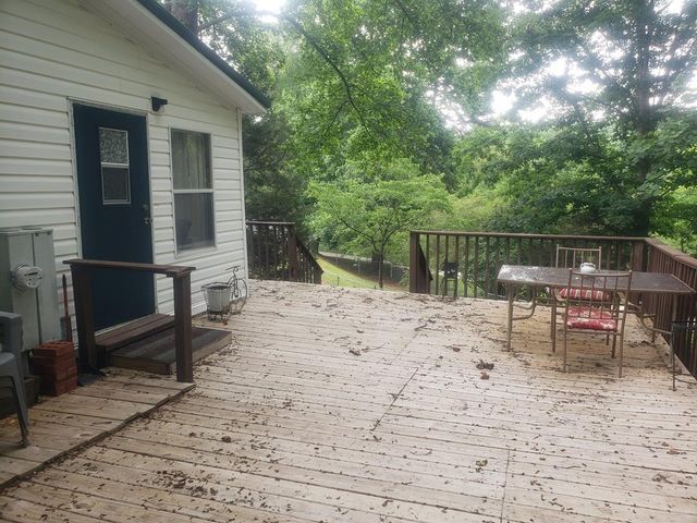 472 Barnard Road, Hayesville, NC 28904