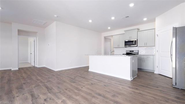 280 Lisa Lane, Winston-salem, NC 27107