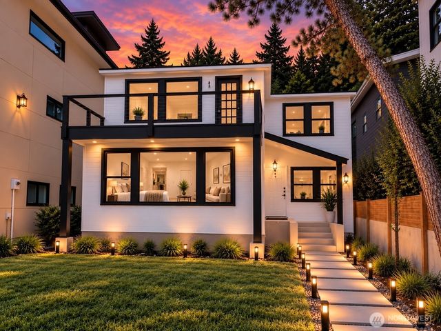 1768 Alki Avenue SW, Seattle, WA 98116