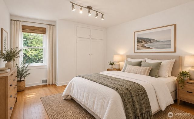 1768 Alki Avenue SW, Seattle, WA 98116