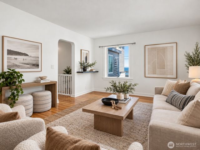 1768 Alki Avenue SW, Seattle, WA 98116