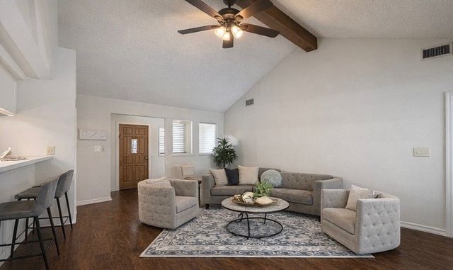 6605 Bluebonnet Drive, Rowlett, TX 75089