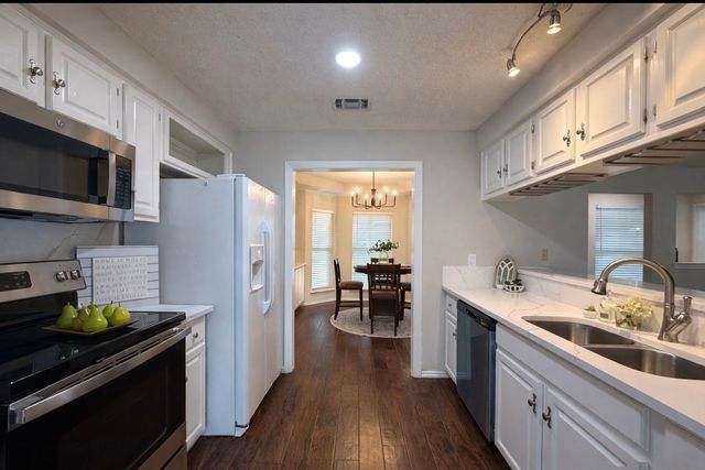 6605 Bluebonnet Drive, Rowlett, TX 75089