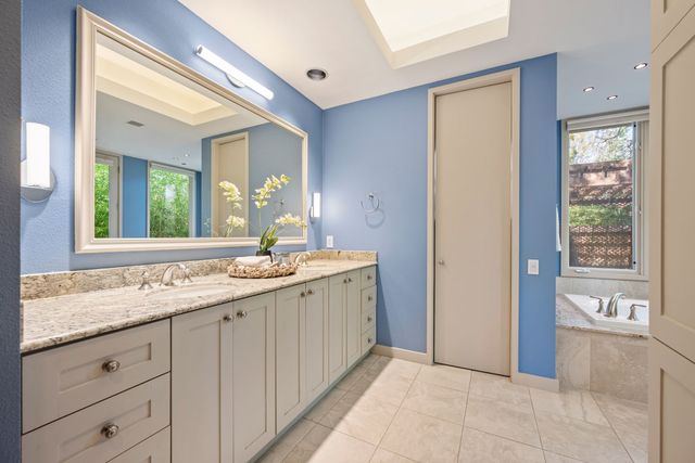 960 Brittany Court, Southlake, TX 76092