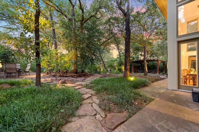 960 Brittany Court, Southlake, TX 76092