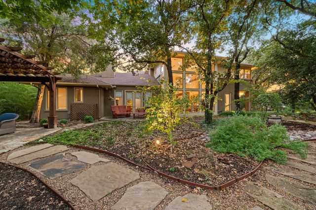 960 Brittany Court, Southlake, TX 76092