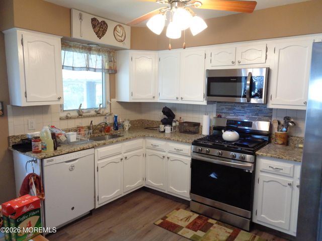 135 A Sunset Road, Whiting, NJ 08759