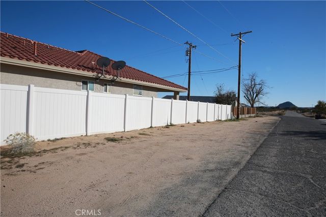 10600 Aspen, California City, CA 93505