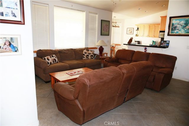 10600 Aspen, California City, CA 93505