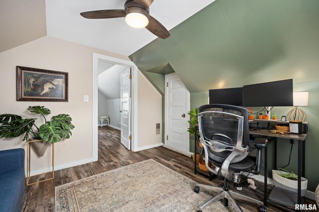 2207 W KELLOGG Avenue, West Peoria, IL 61604