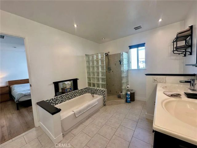 206 W Mountain View Avenue, Glendora, CA 91741