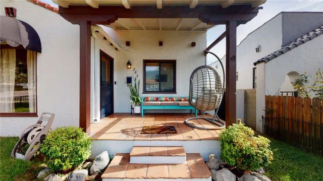 206 W Mountain View Avenue, Glendora, CA 91741