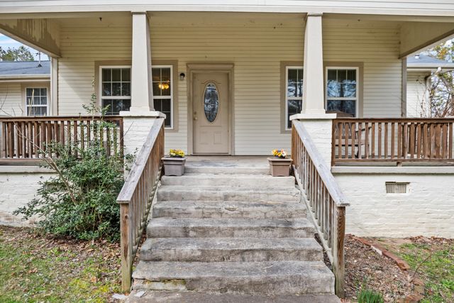 205 Wheeler Avenue, Chickamauga, GA 30707