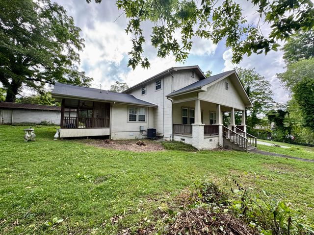 205 Wheeler Avenue, Chickamauga, GA 30707