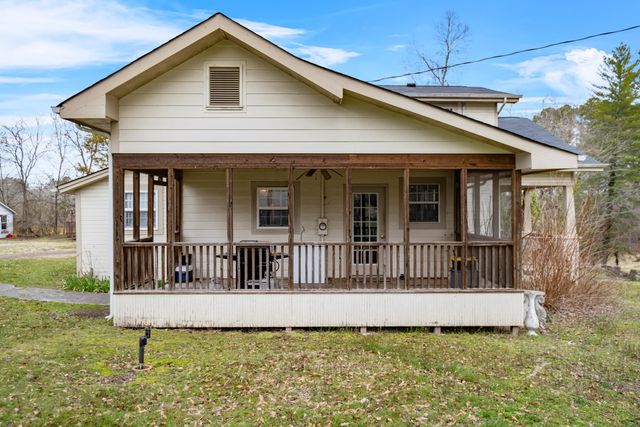 205 Wheeler Avenue, Chickamauga, GA 30707