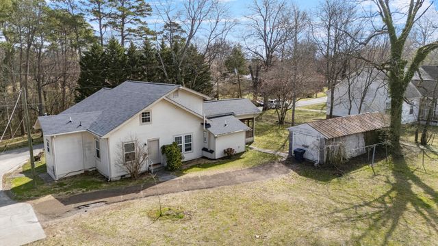205 Wheeler Avenue, Chickamauga, GA 30707