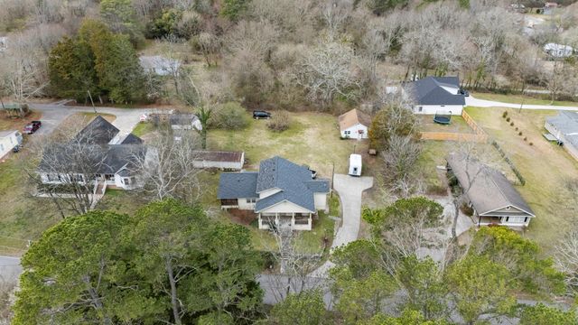 205 Wheeler Avenue, Chickamauga, GA 30707