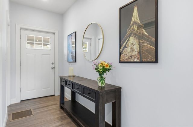 73 Bartlett Rd 1, Winthrop, MA 02152