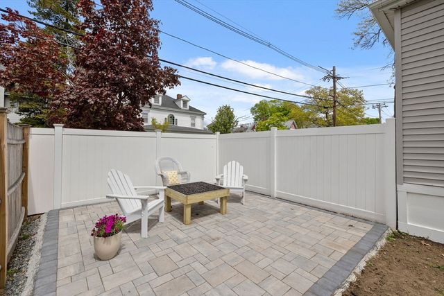 73 Bartlett Rd 1, Winthrop, MA 02152