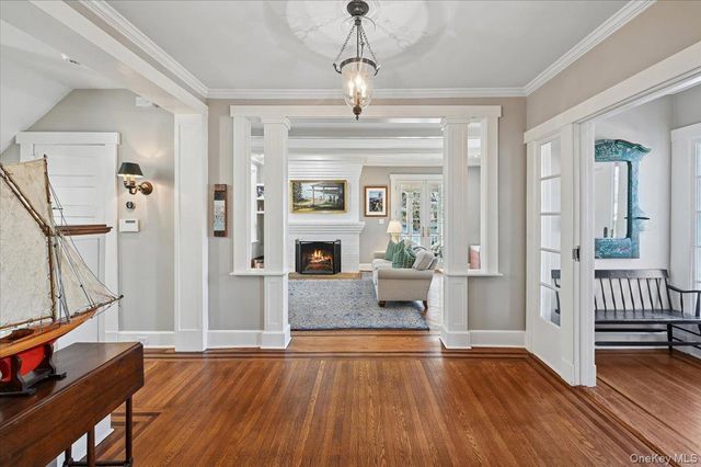 31 Emerson Road, Larchmont, NY 10538